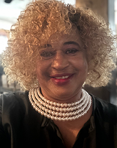 Caroline J. Peak