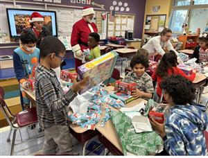 Artamus Ward Students celebrate an early Christmas